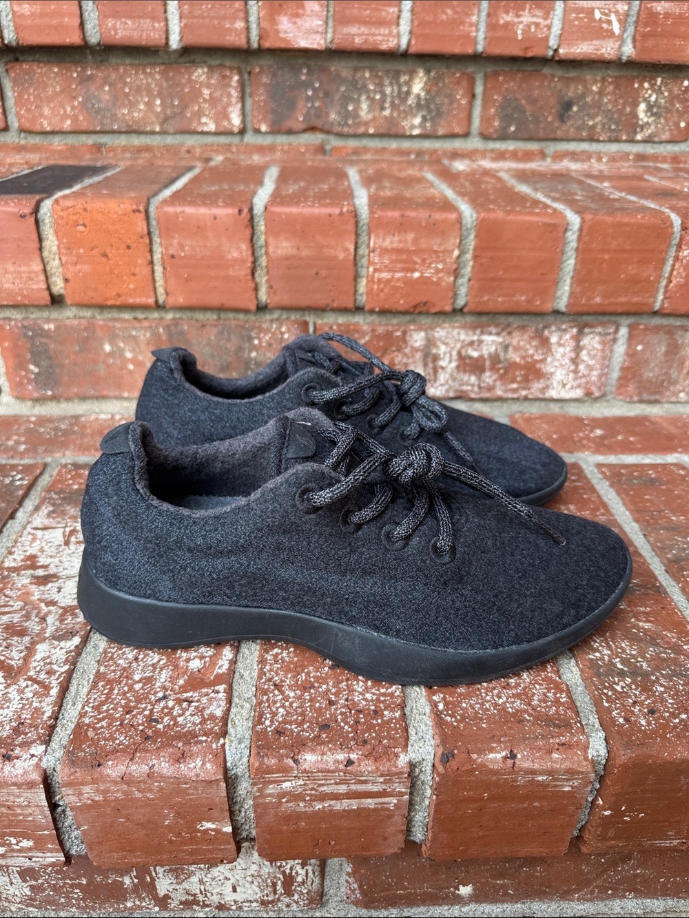 Allbirds Wool Runner Charcoal Black Gray Merino Knit Comfort Sneakers Women's 9